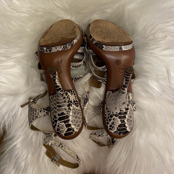 BCBG Maxazria heels 🔥 size 7. Euro 37 - Picture 7 of 15